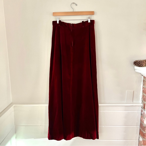 70s John Meyer Velvet Skirt | Burgundy Maxi Skirt | Vintage High Waist Skirt - Picture 3 of 8